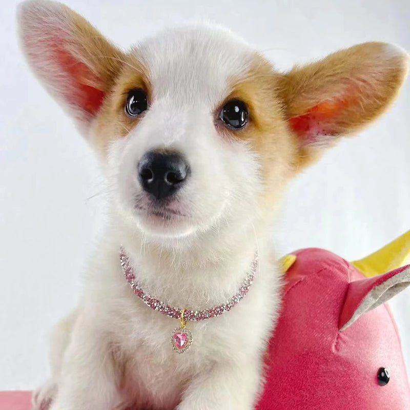 Luxury Crystal Cat Collar Heart Gem Pendant Party Reflective Rhinestone Necklace Adjustable Cats Puppy Chihuahua Pet Accessories